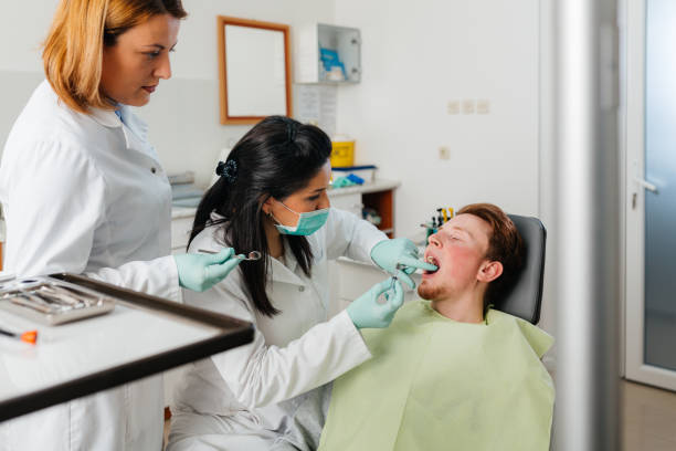 Best Emergency Treatment for Dental Infections or Abscesses in Greenwood, AR